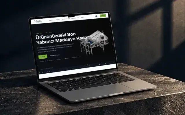 SAGE Makine sitesi bir dizüstünün ekranında